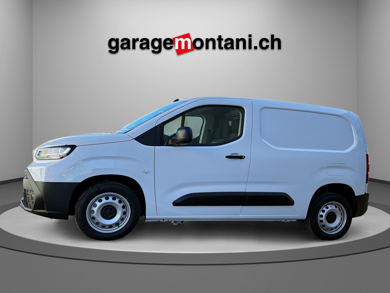 TOYOTA PROACE CITY Van L1 1.2 Active-image-4