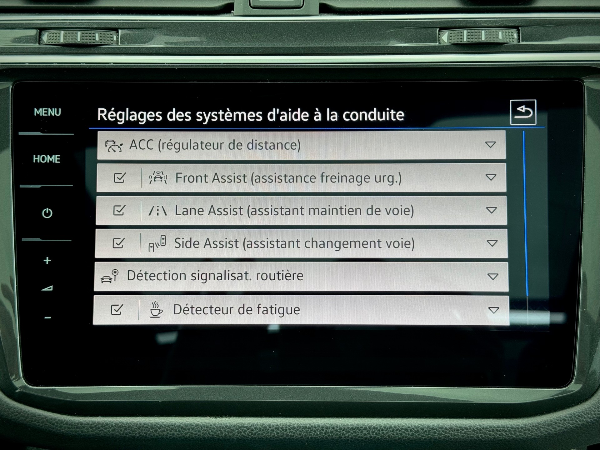 VW Tiguan 2.0TSI R-Line 4Motion DSG - Véhicule Suisse (CH)-image-8