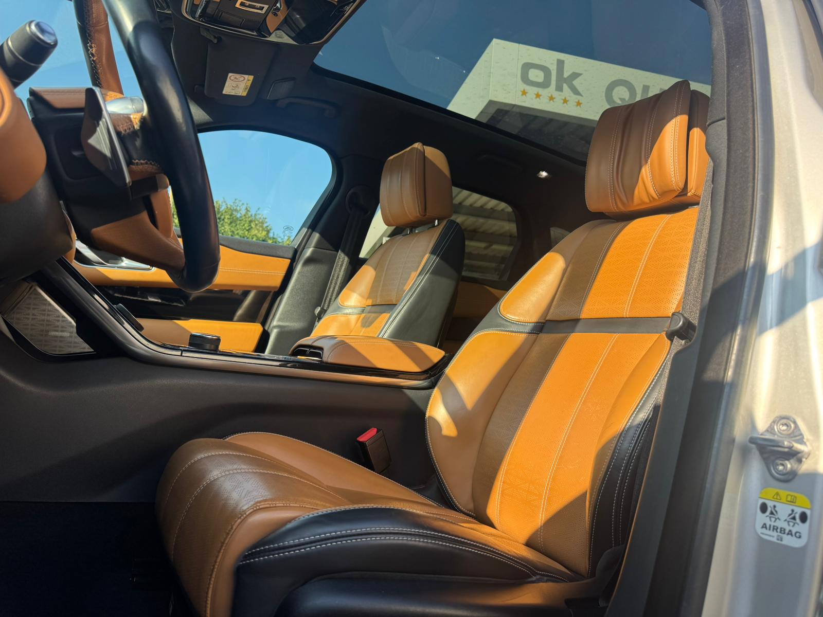 LAND ROVER Range Rover Velar R-Dynamic P 380 S Automatic-image-8