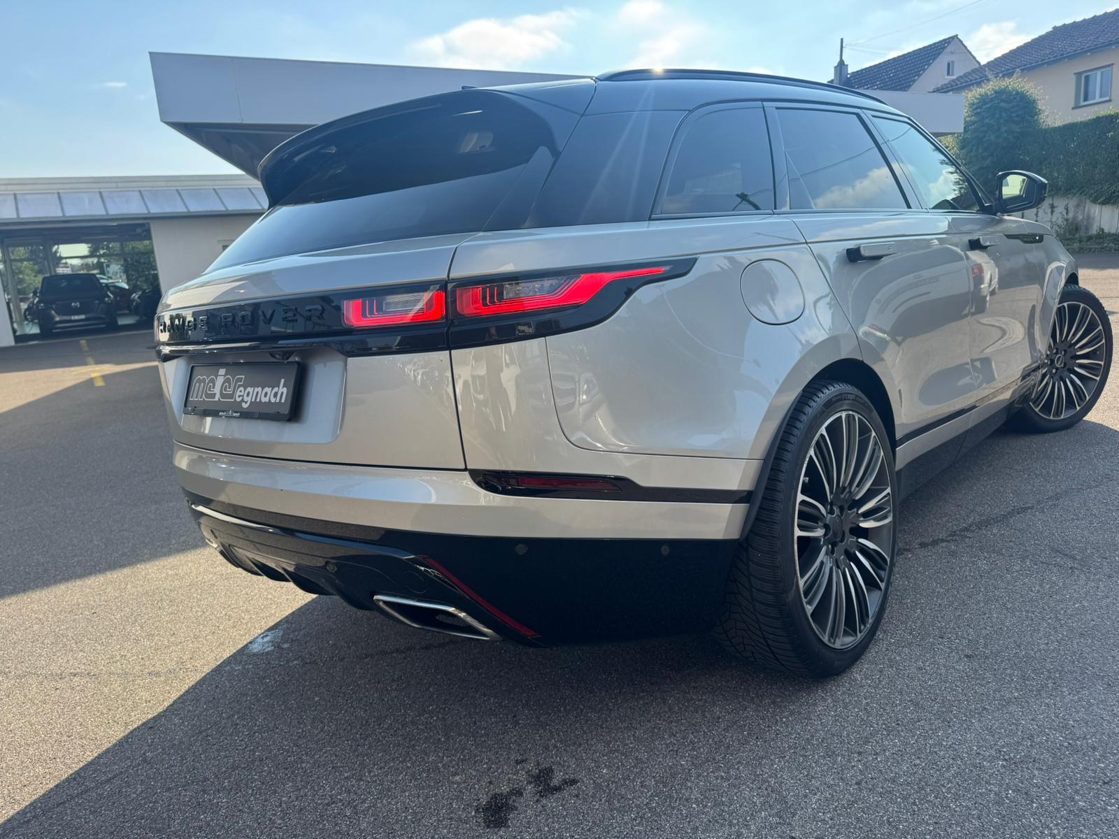 LAND ROVER Range Rover Velar R-Dynamic P 380 S Automatic-image-6