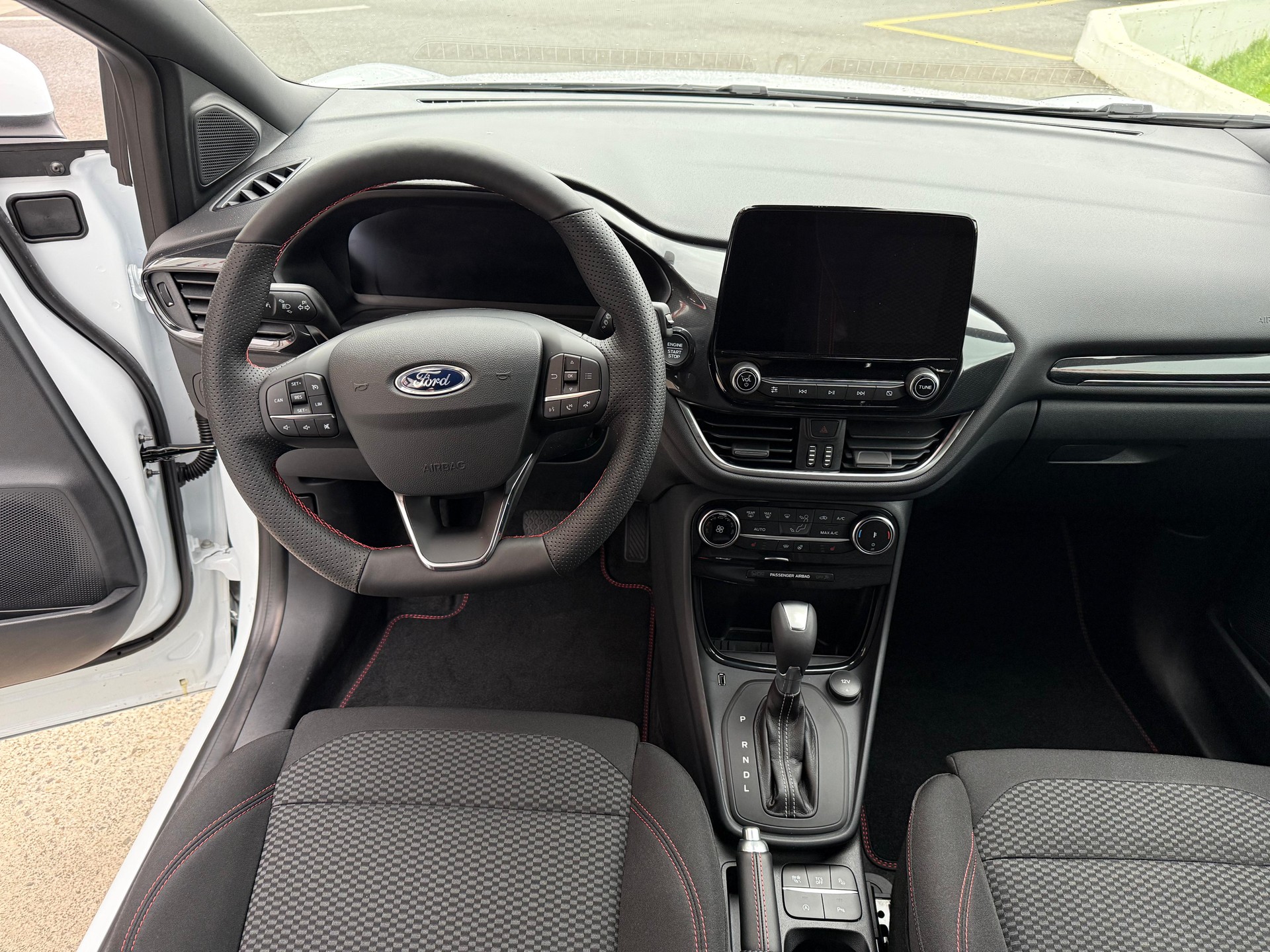 FORD Puma 1.0 MHEV ST-Line Automat-image-7