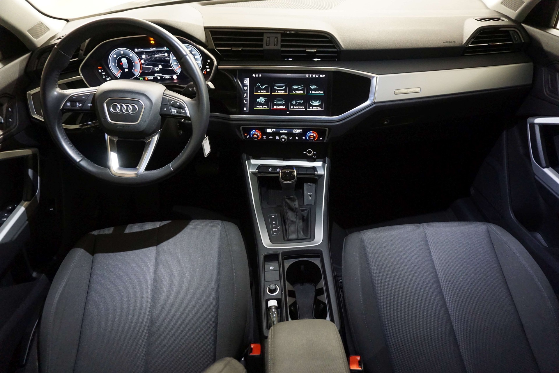 AUDI Q3 35 TDI advanced quattro S-tronic-image-7
