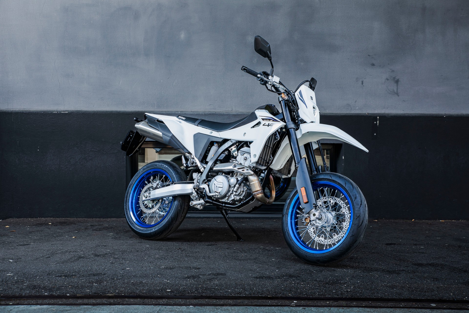 SUZUKI DR-Z 400
