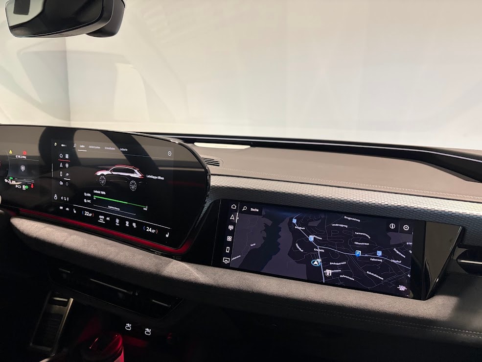AUDI A6 Avant e-tron quattro-image-10