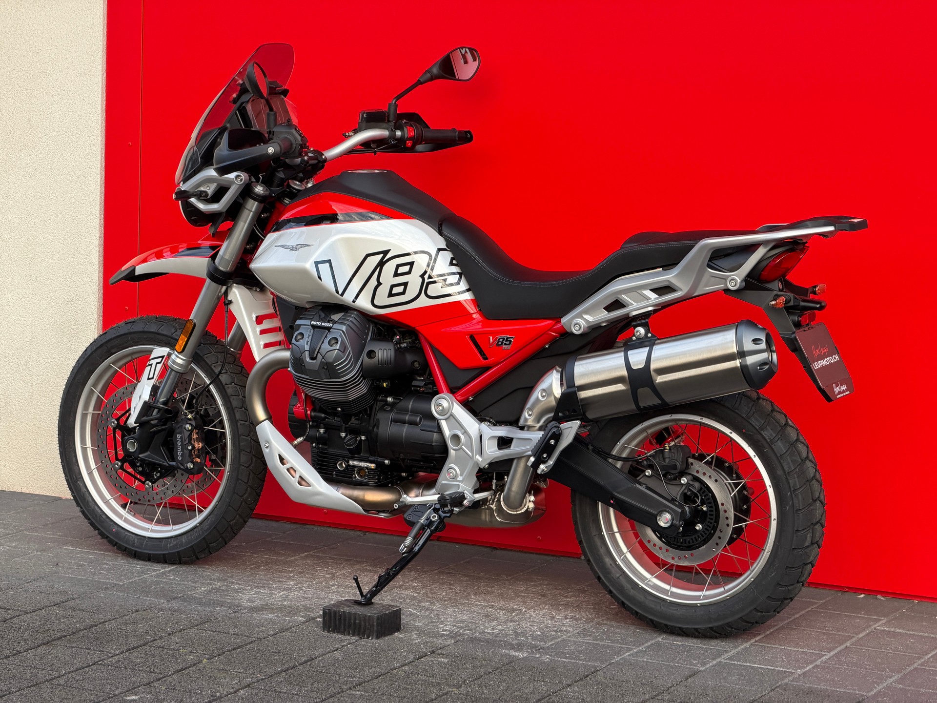 MOTO GUZZI V85 TT E5+ (35kW)-image-9