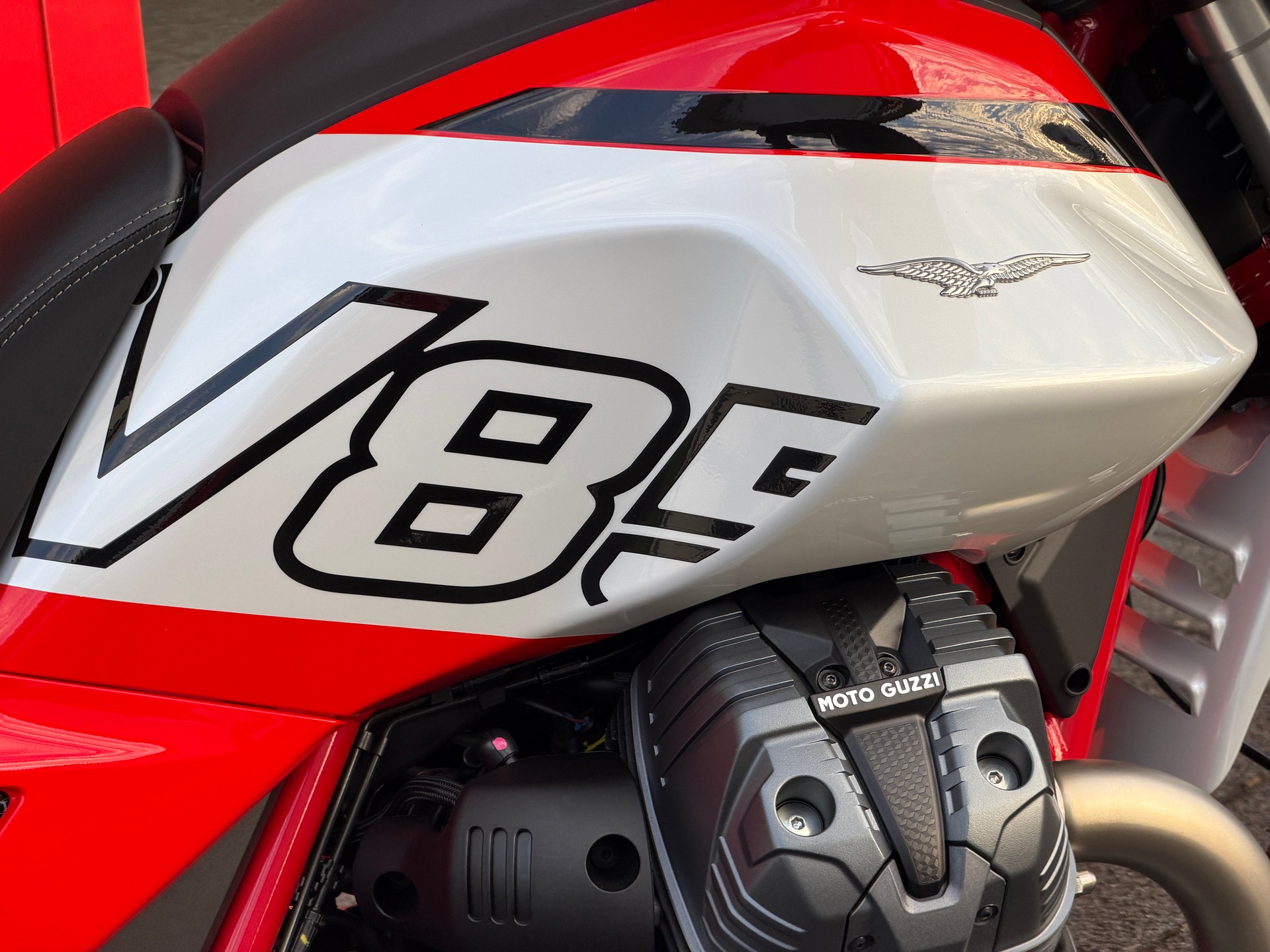 MOTO GUZZI V85 TT E5+ (35kW)-image-12