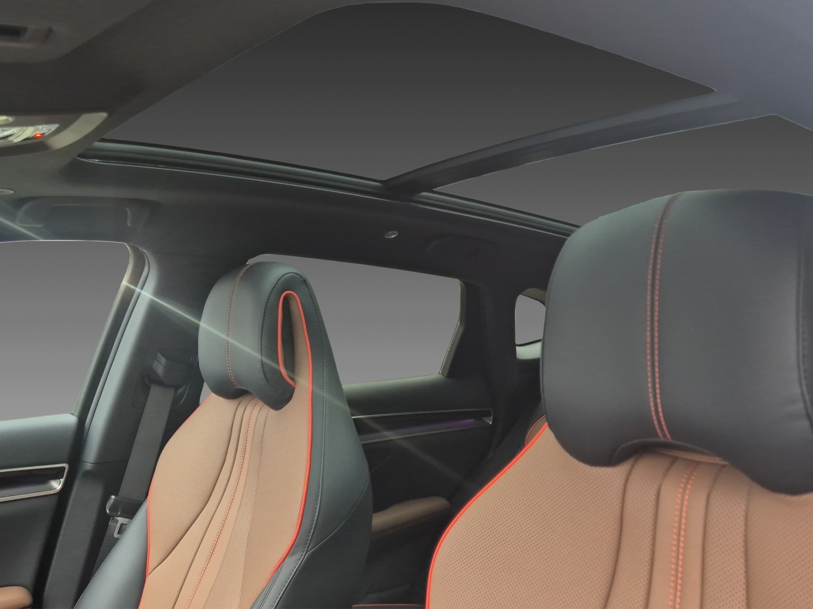BYD Seal U DM-i Design AWD-image-13