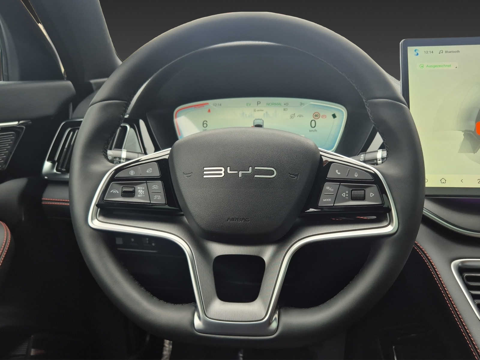 BYD Seal U DM-i Design AWD-image-12