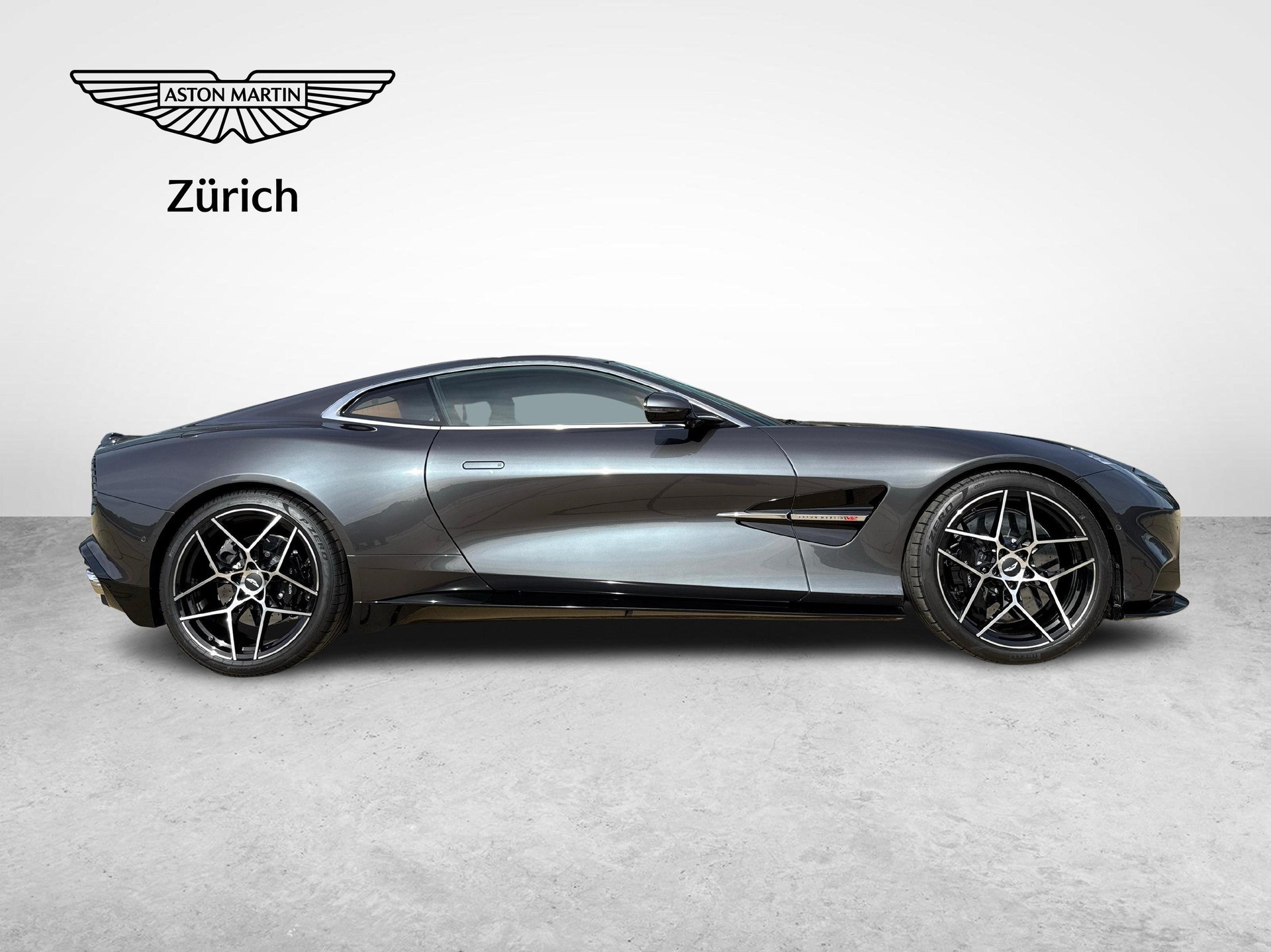 ASTON MARTIN Vanquish 5.2 V12 Bi-Turbo-showroom-element-3