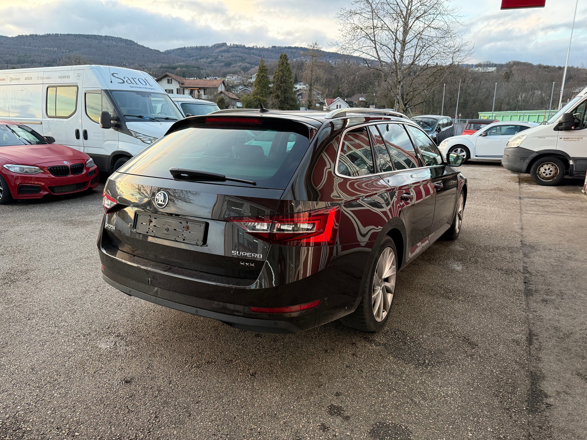 SKODA Superb Combi 2.0 TDi L&K 4x4 DSG-image-2