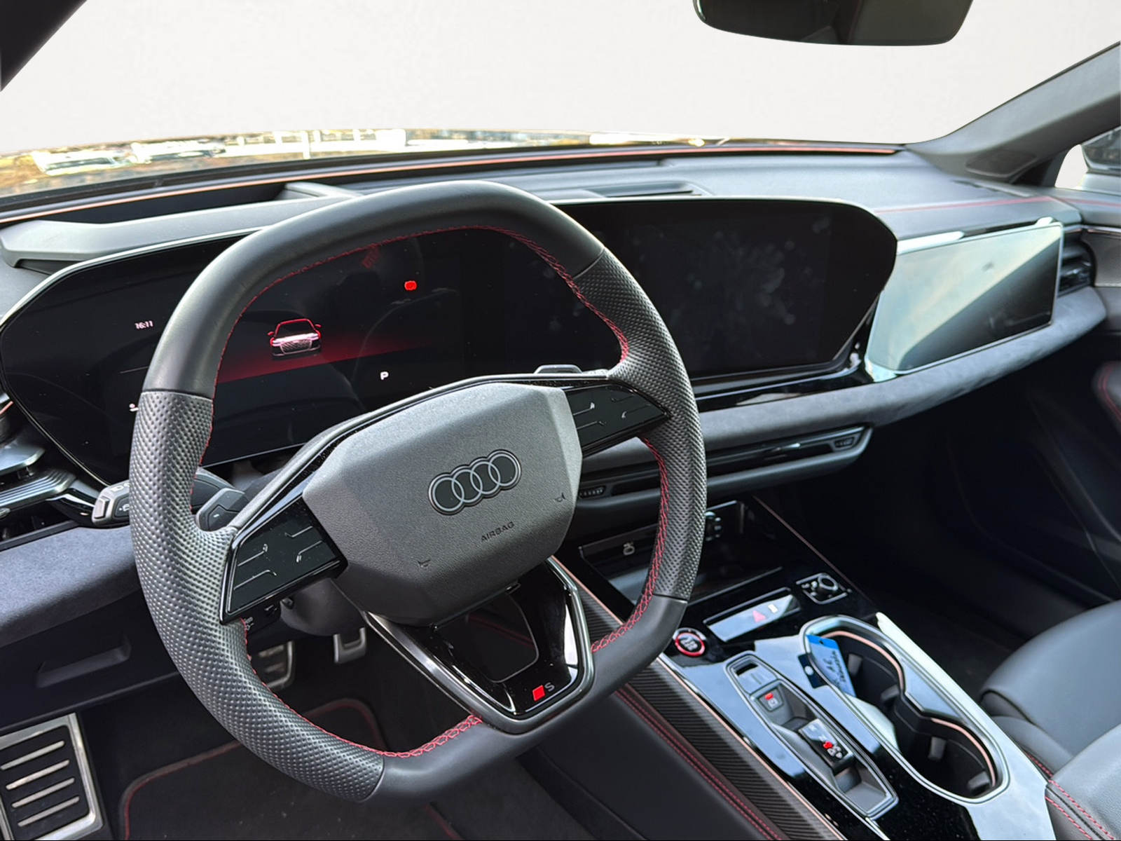 AUDI A6 Avant TFSI quattro 270 kW S tronic-image-2