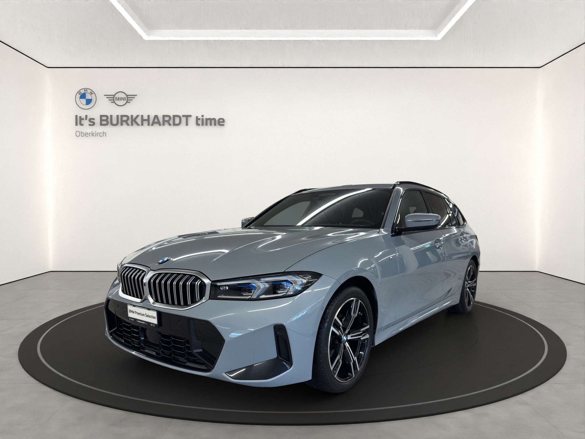 BMW 320d xDr 48V Tour M Sport-image-0