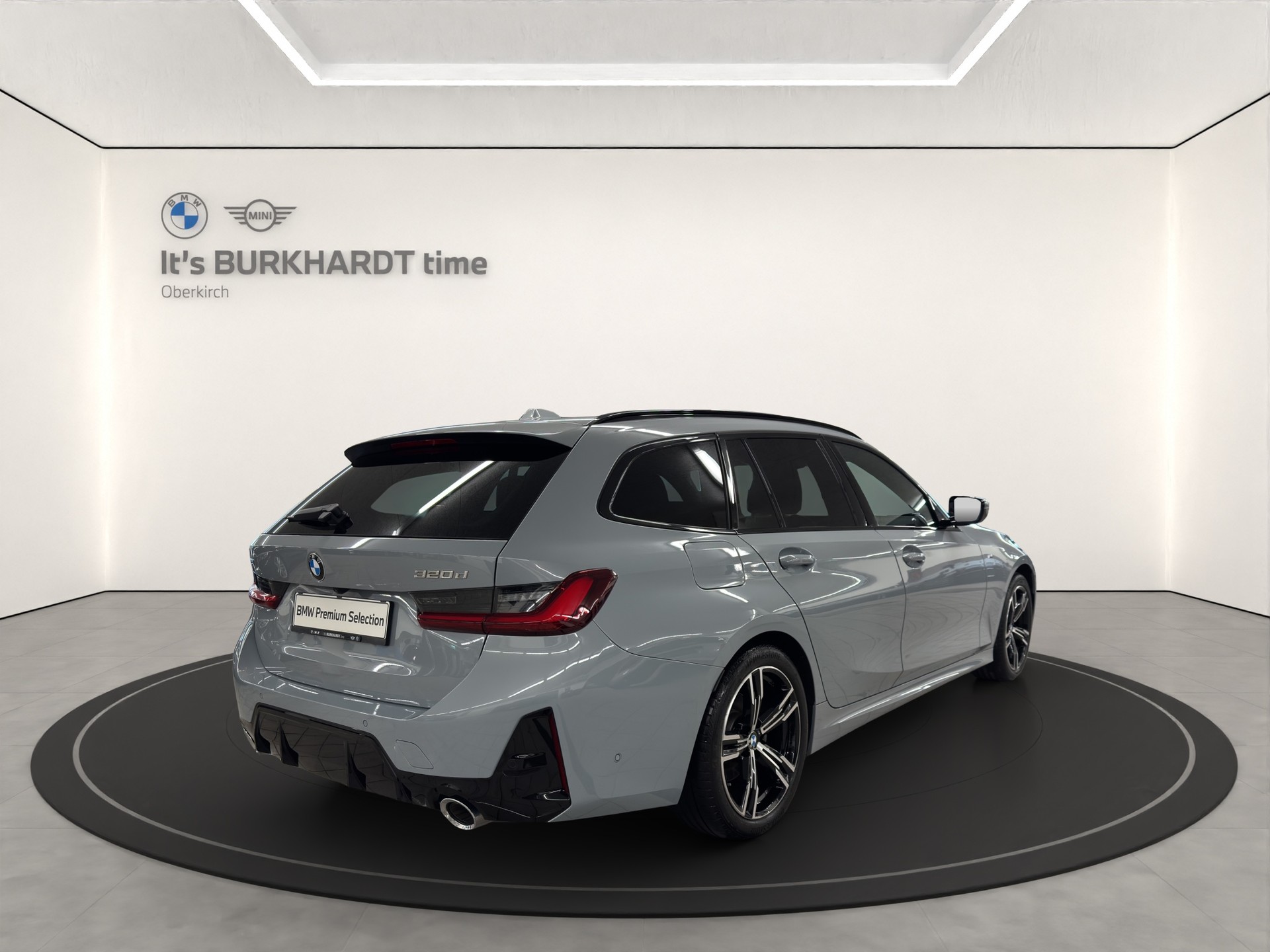 BMW 320d xDr 48V Tour M Sport-image-4