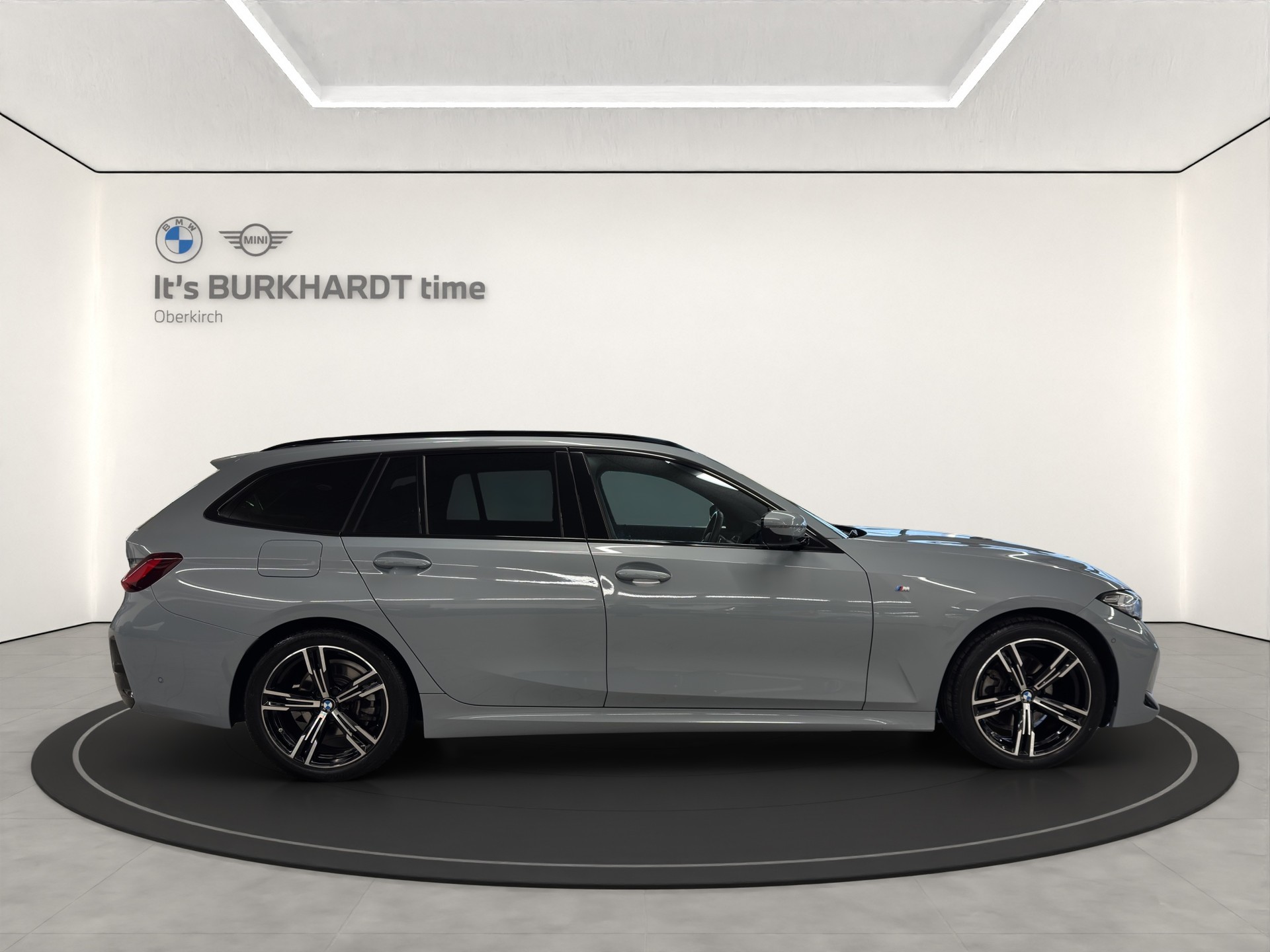 BMW 320d xDr 48V Tour M Sport-image-5