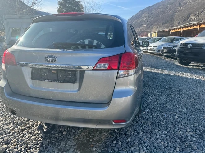 SUBARU Legacy 2.5i Limited S AWD Lineartronic-image-2