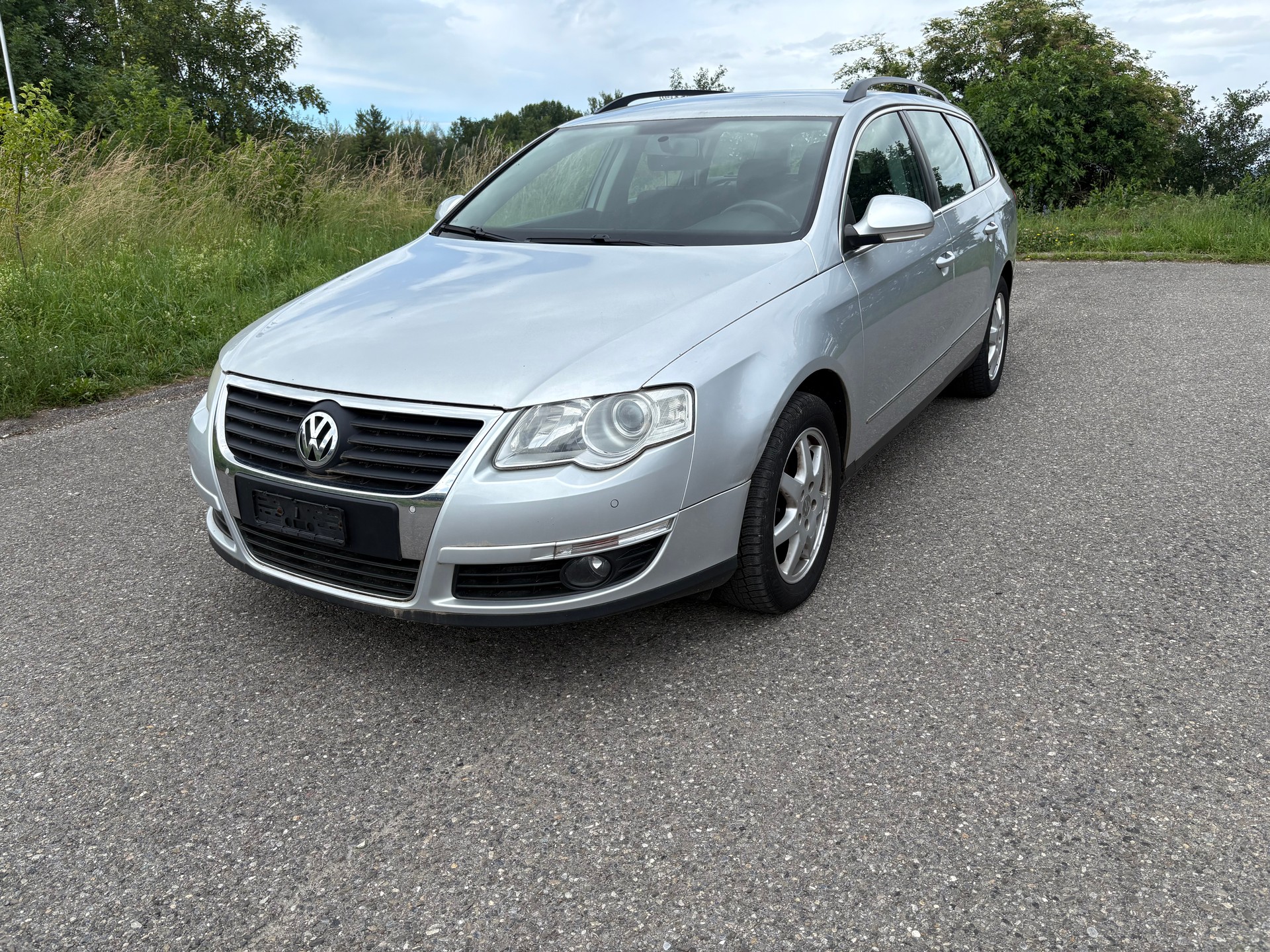 VW Passat Variant 1.4 TSI BlueMotion Highline-image-0
