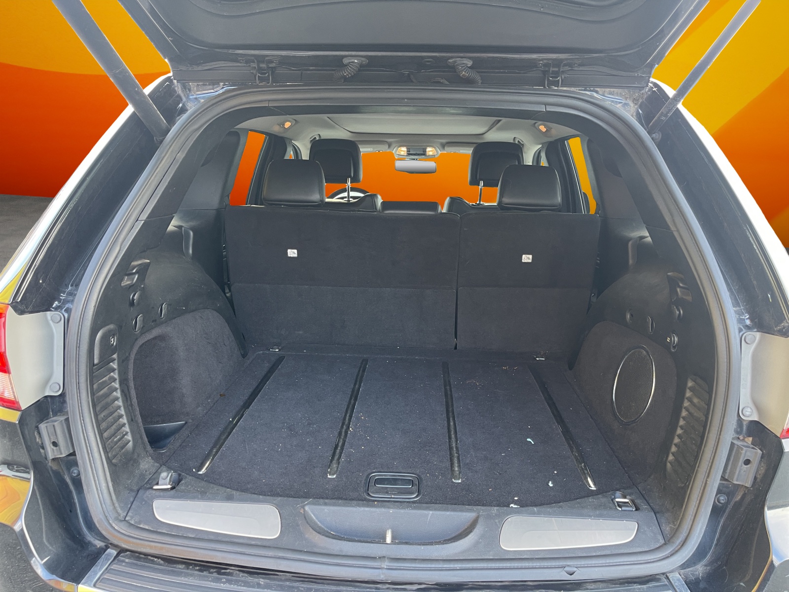 JEEP Grand Cherokee 3.0 CRD Overland Automatic-image-12