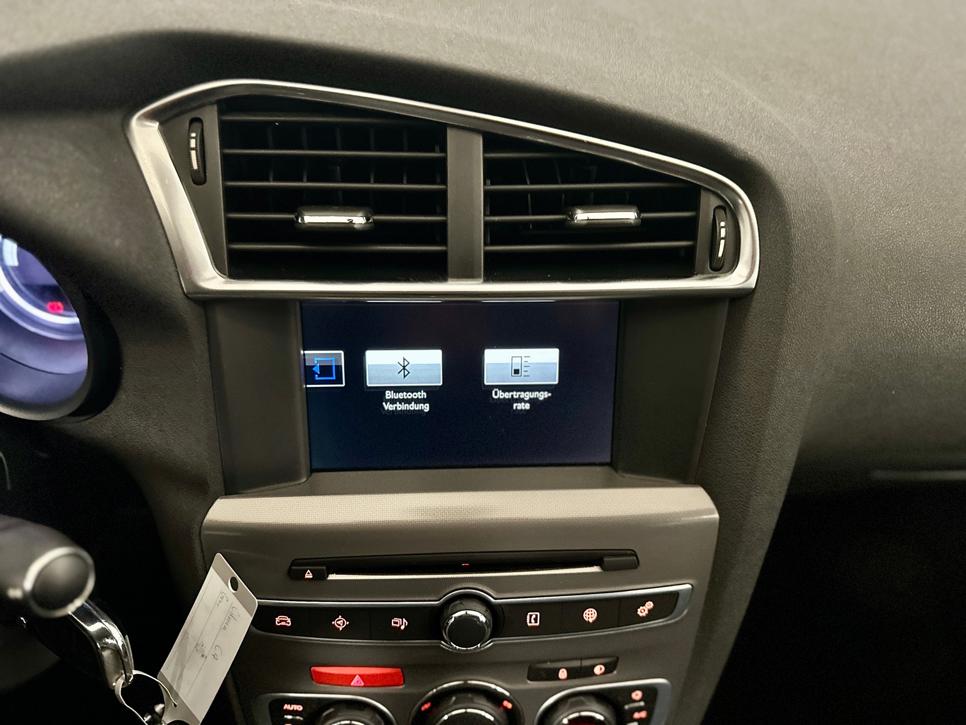 CITROEN C4 1.2 Pure Tech Feel Edition-image-14