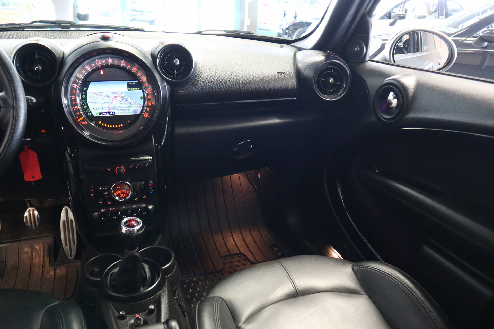 MINI Countryman 1.6i John Cooper Works ALL4-image-14