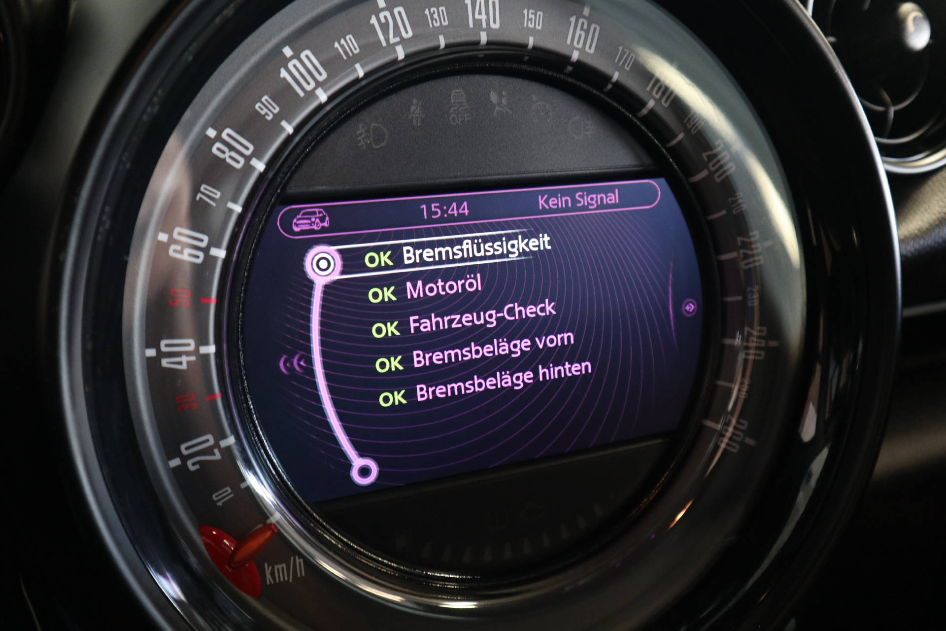 MINI Countryman 1.6i John Cooper Works ALL4-image-13