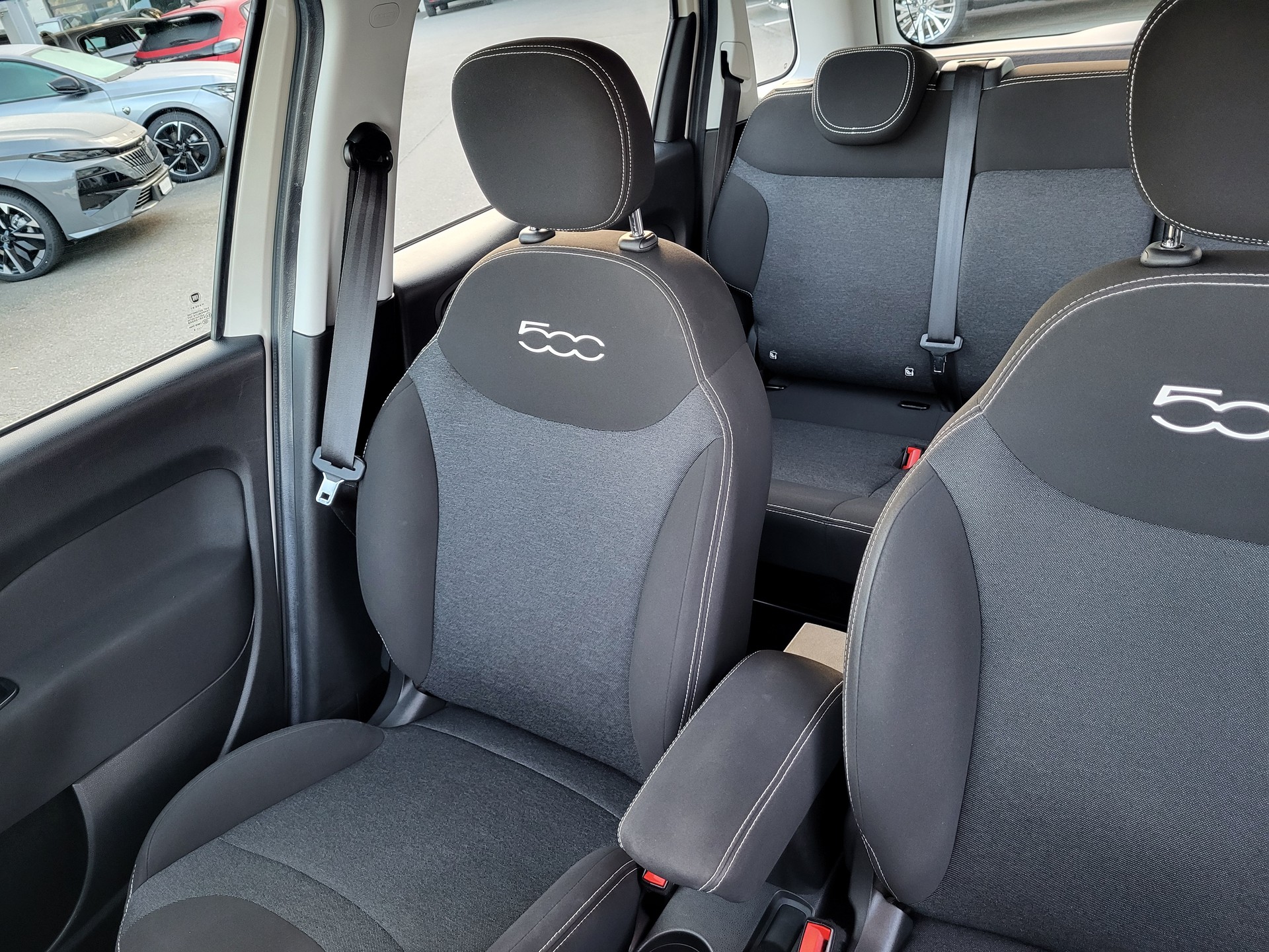 FIAT 500L 1.4 TB 16V Pop Star-image-6