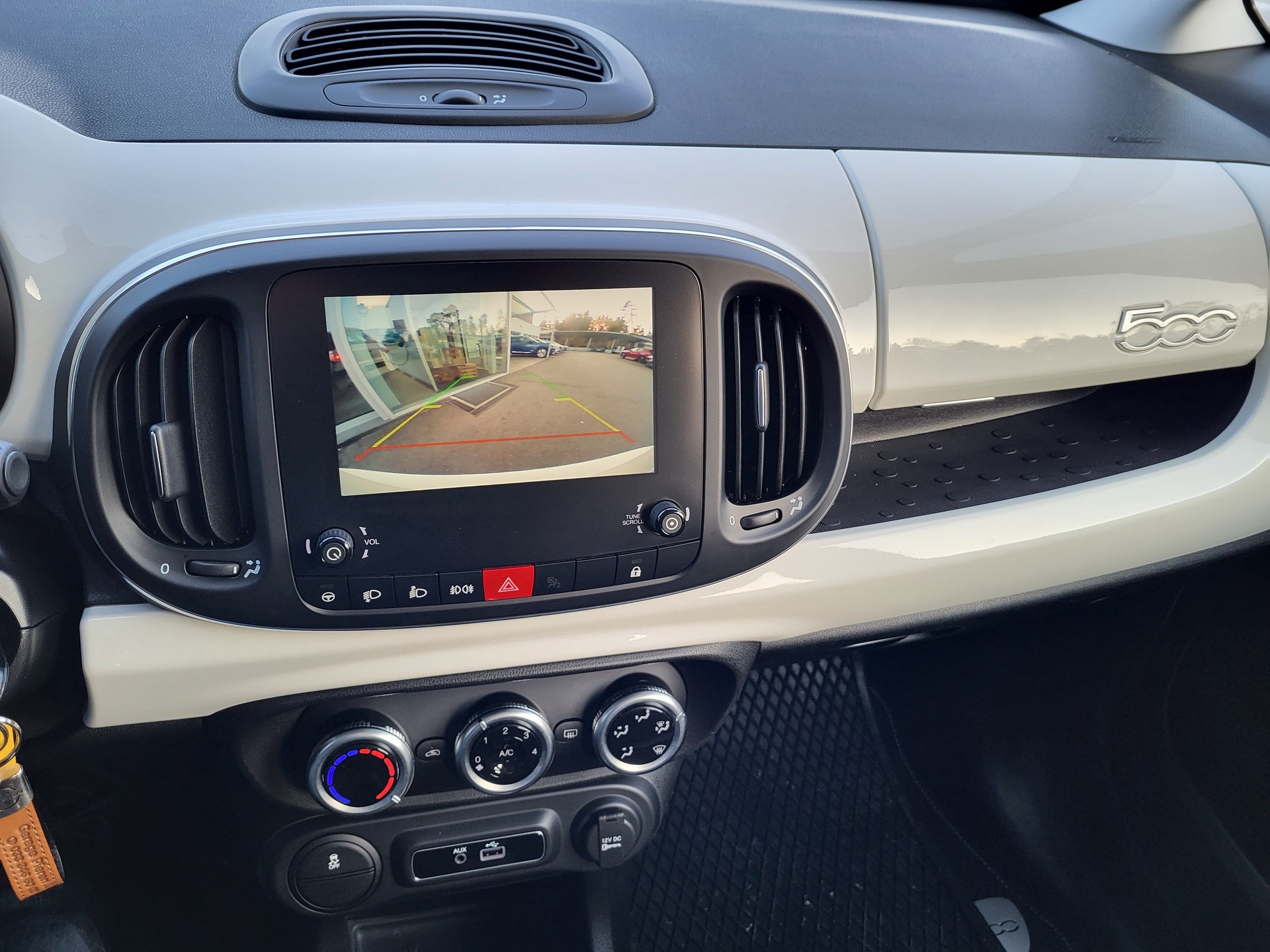 FIAT 500L 1.4 TB 16V Pop Star-image-13