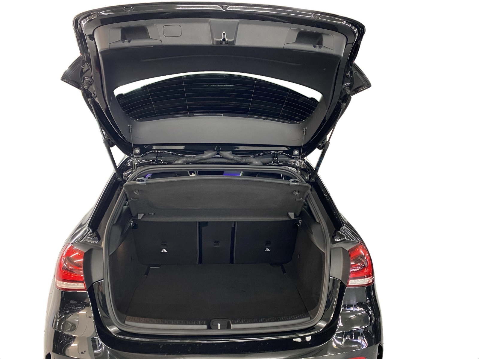 MERCEDES-BENZ A 45 S AMG 4matic+-image-4