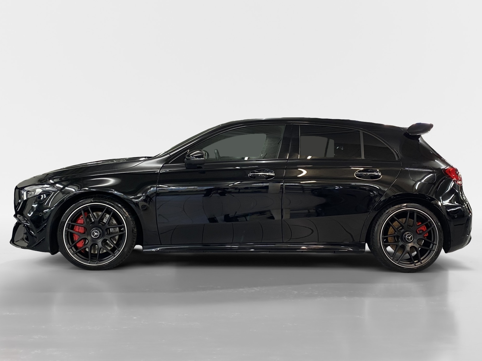 MERCEDES-BENZ A 45 S AMG 4matic+-image-2