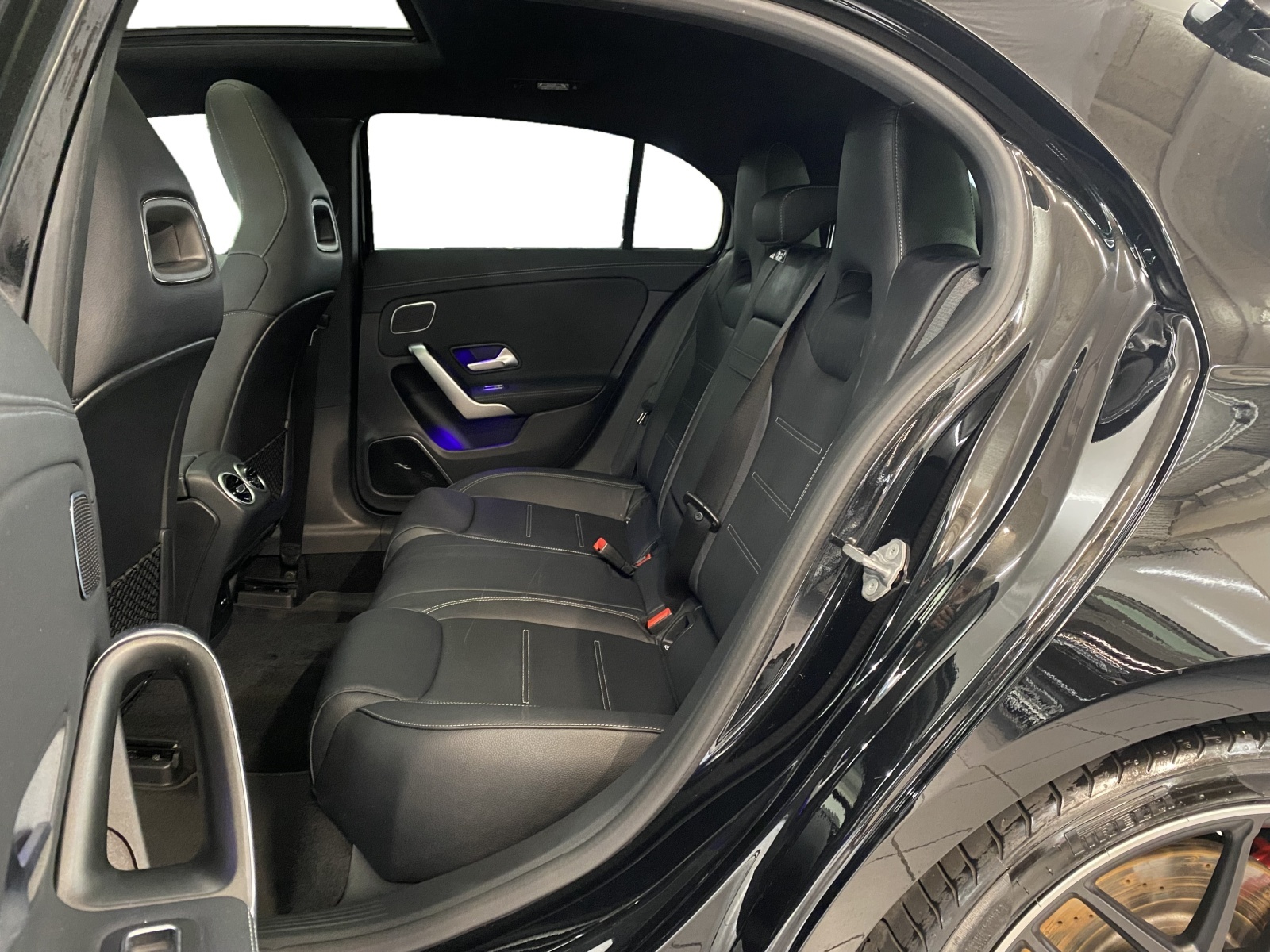 MERCEDES-BENZ A 45 S AMG 4matic+-image-7
