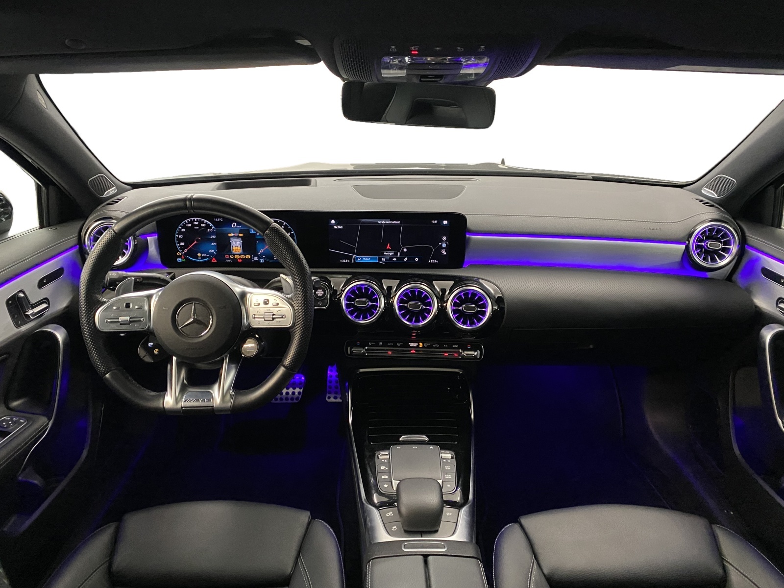 MERCEDES-BENZ A 45 S AMG 4matic+-image-8