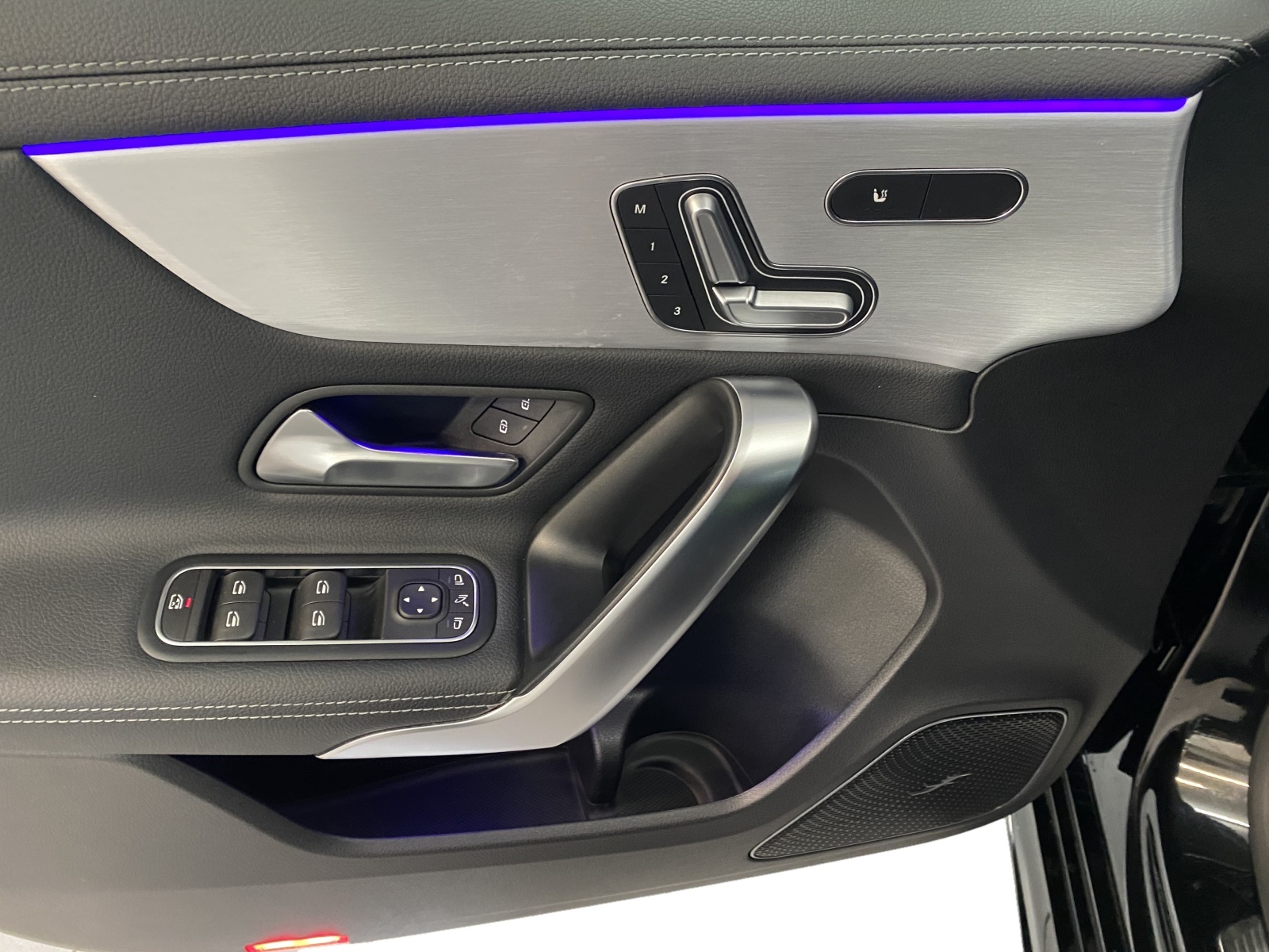 MERCEDES-BENZ A 45 S AMG 4matic+-image-10