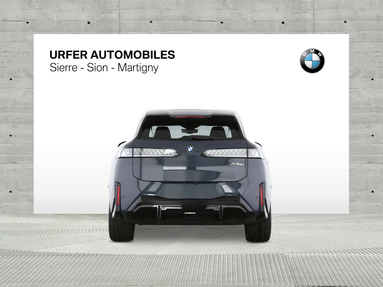 BMW iX3 50 xDrive M Sport Pro-image-5