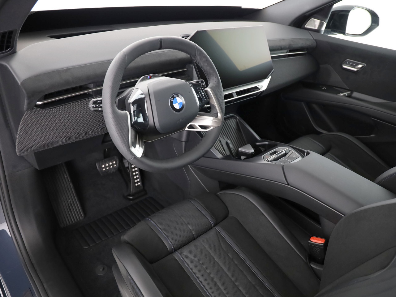 BMW iX3 50 xDrive M Sport Pro-image-14