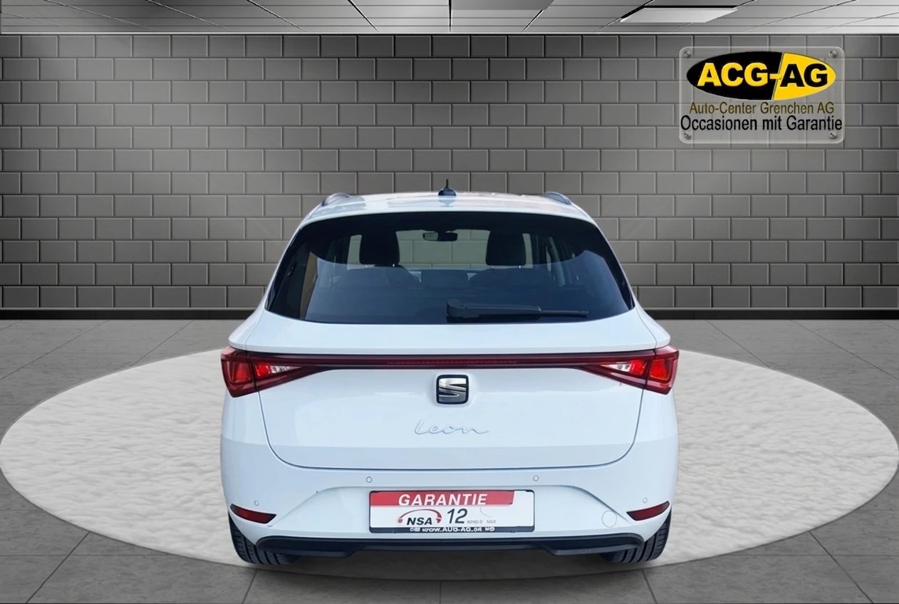 SEAT Leon ST 2.0 TDI EVO DSG Style ** Full Digital Cockpit ** Parklehnassistanz **Gr.Navi ** Parkhilfe ** Neues Modell 2022 ** Ab MFK-image-4