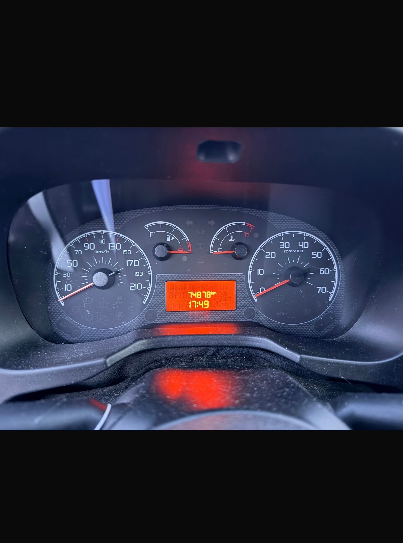 CITROEN Nemo 1.3 BlueHDi-image-8