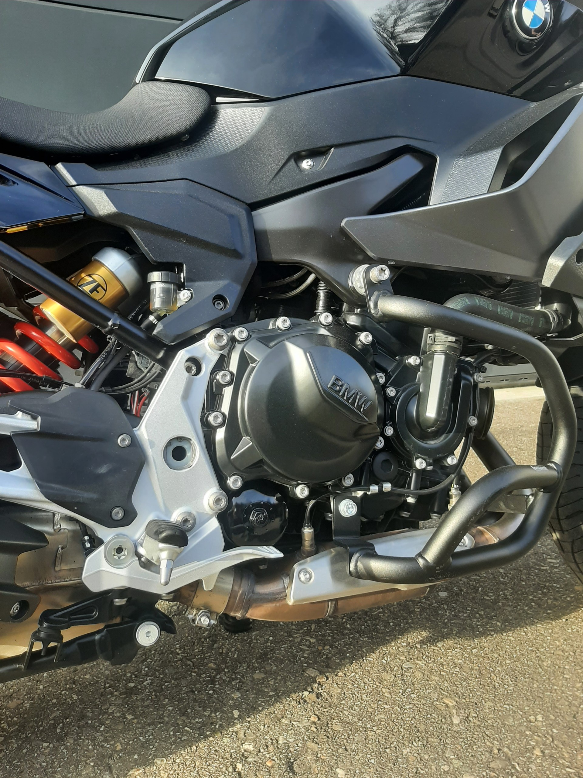 BMW F 900 XR ABS-image-8
