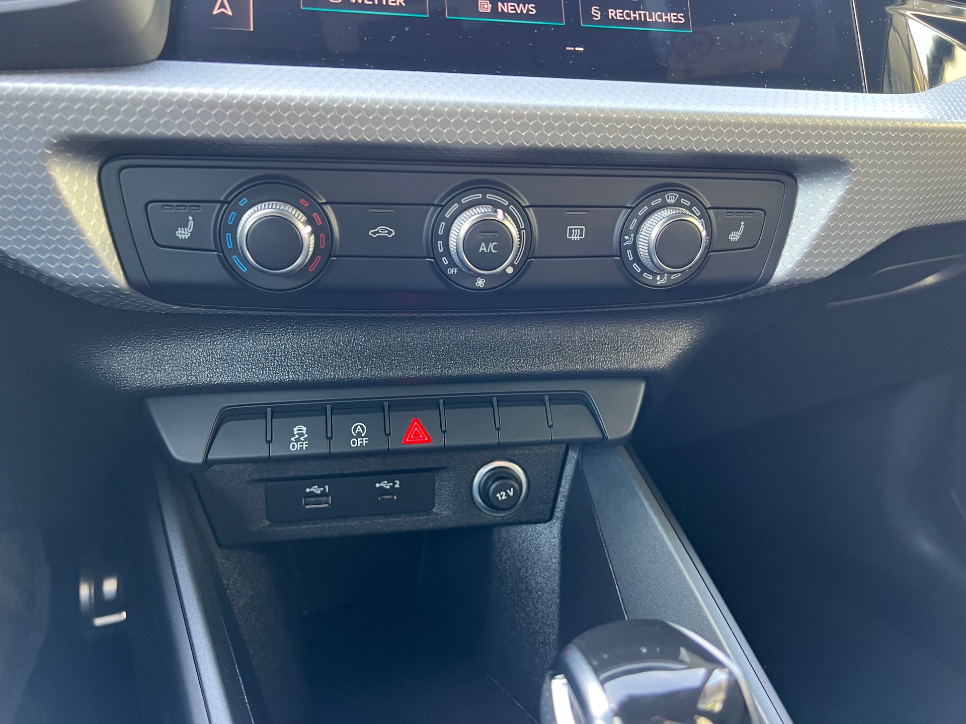 AUDI A1 Sportback 35 TFSI S Line S-tronic *** PS 150 * Navigation * Tempomat * 8 fach * Assistenten * 1 Jahr Garantie möglich **-image-24