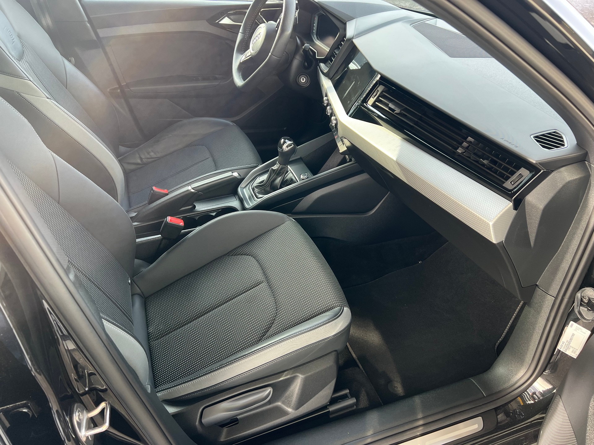 AUDI A1 Sportback 35 TFSI S Line S-tronic *** PS 150 * Navigation * Tempomat * 8 fach * Assistenten * 1 Jahr Garantie möglich **-image-11