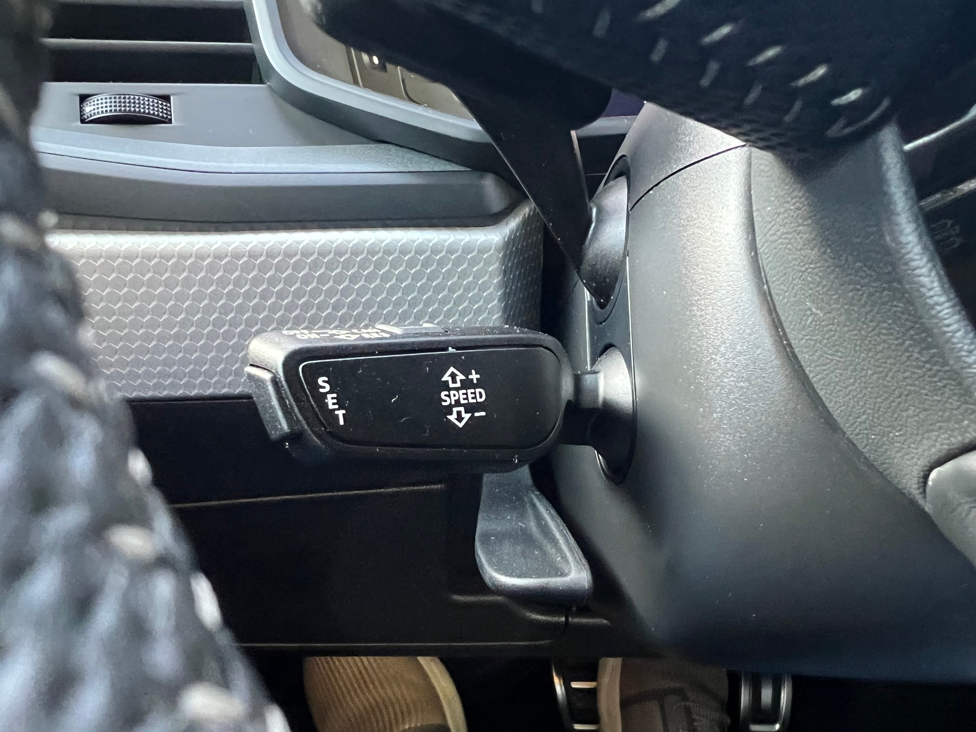 AUDI A1 Sportback 35 TFSI S Line S-tronic *** PS 150 * Navigation * Tempomat * 8 fach * Assistenten * 1 Jahr Garantie möglich **-image-27