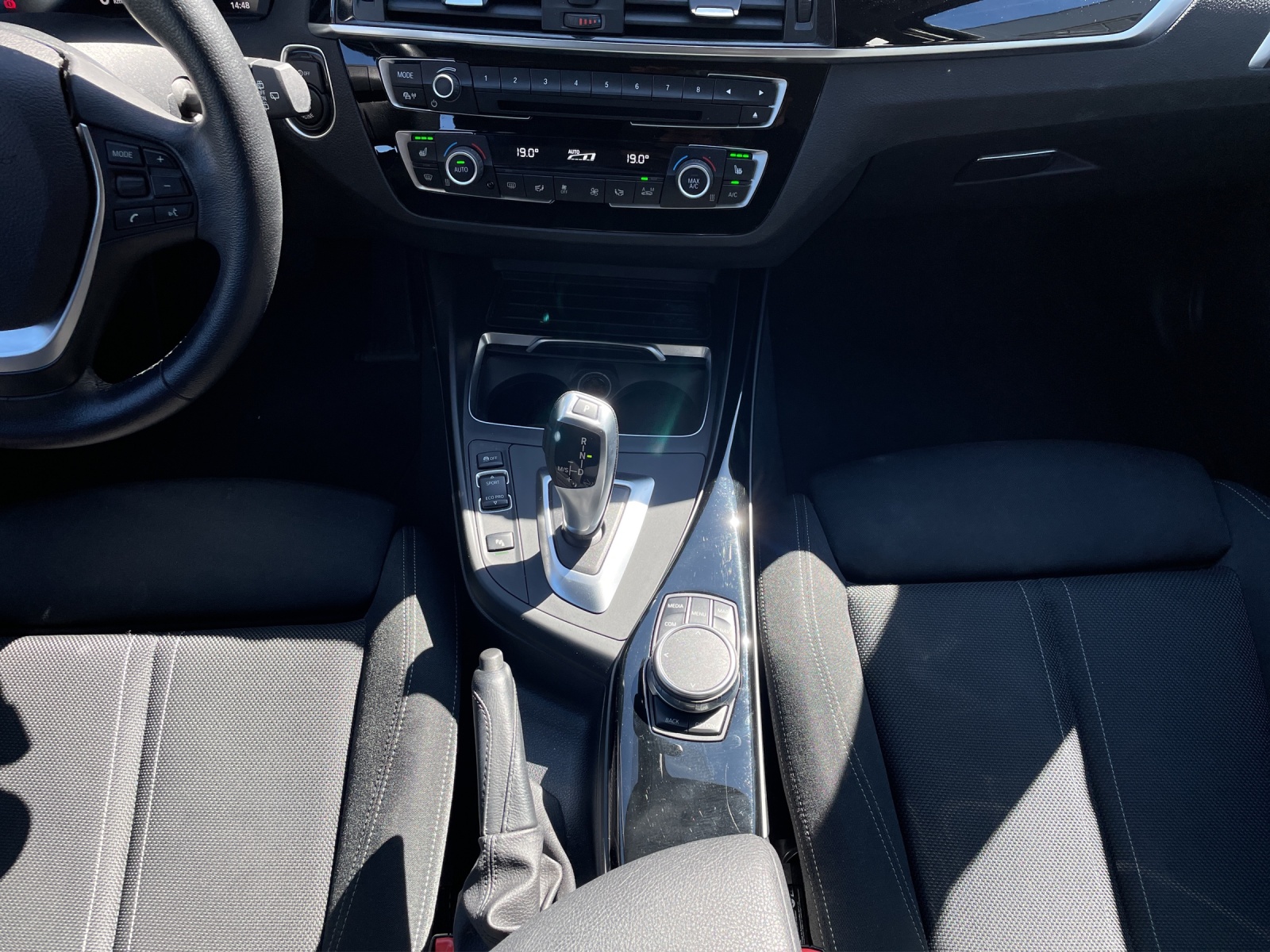 BMW 120d xDrive Steptronic-image-17