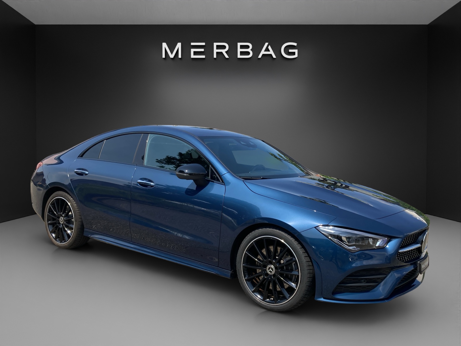 MERCEDES-BENZ CLA 250 Swiss Star 4Matic-image-1