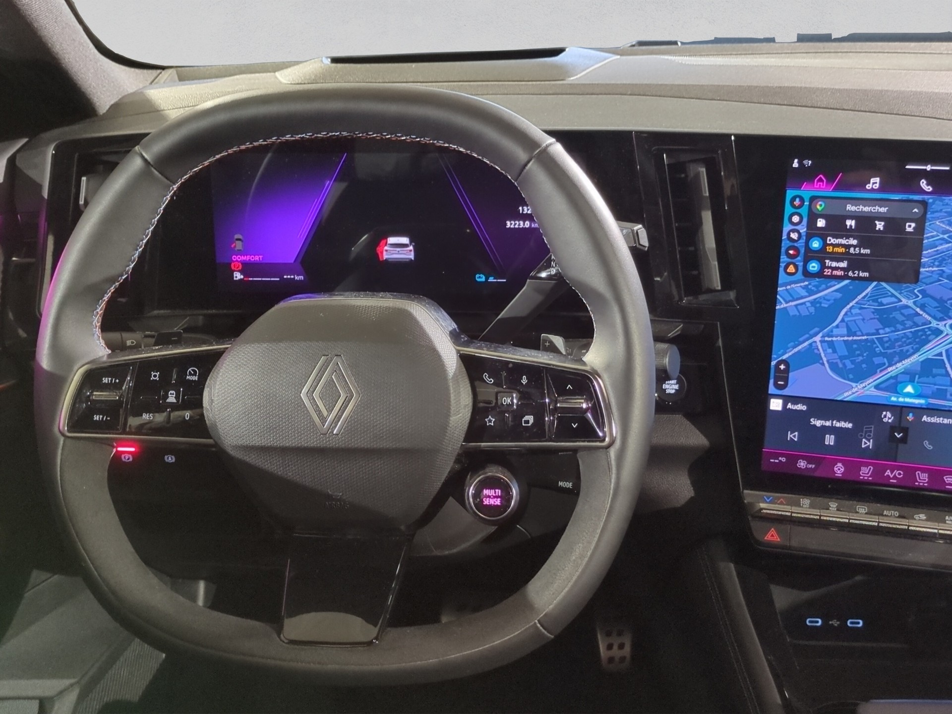 RENAULT Austral 1.2 HEV 200 Iconic Esprit Alpine A-image-10