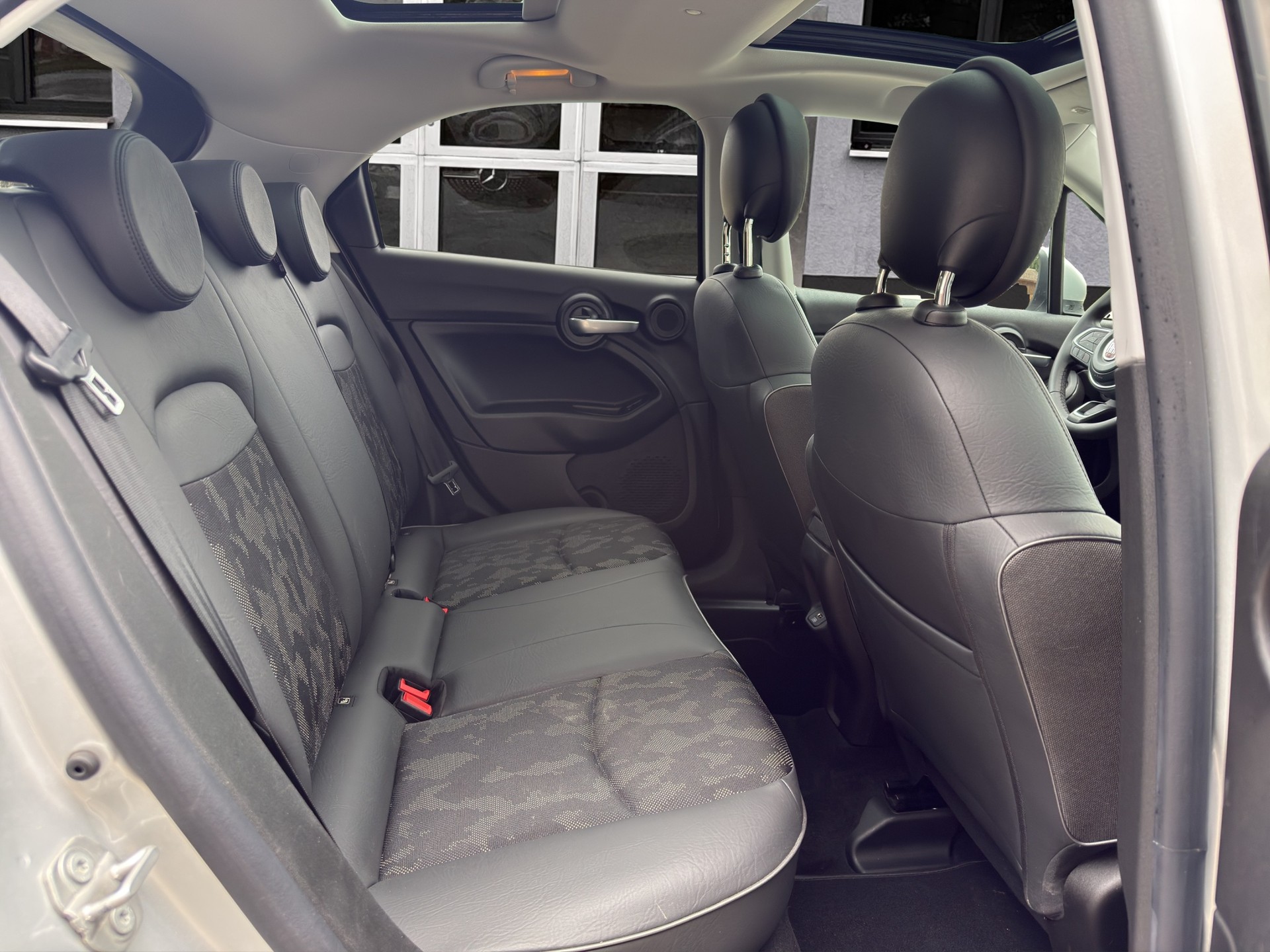 FIAT 500X 1.3 TBGSE City Look Cross-image-13