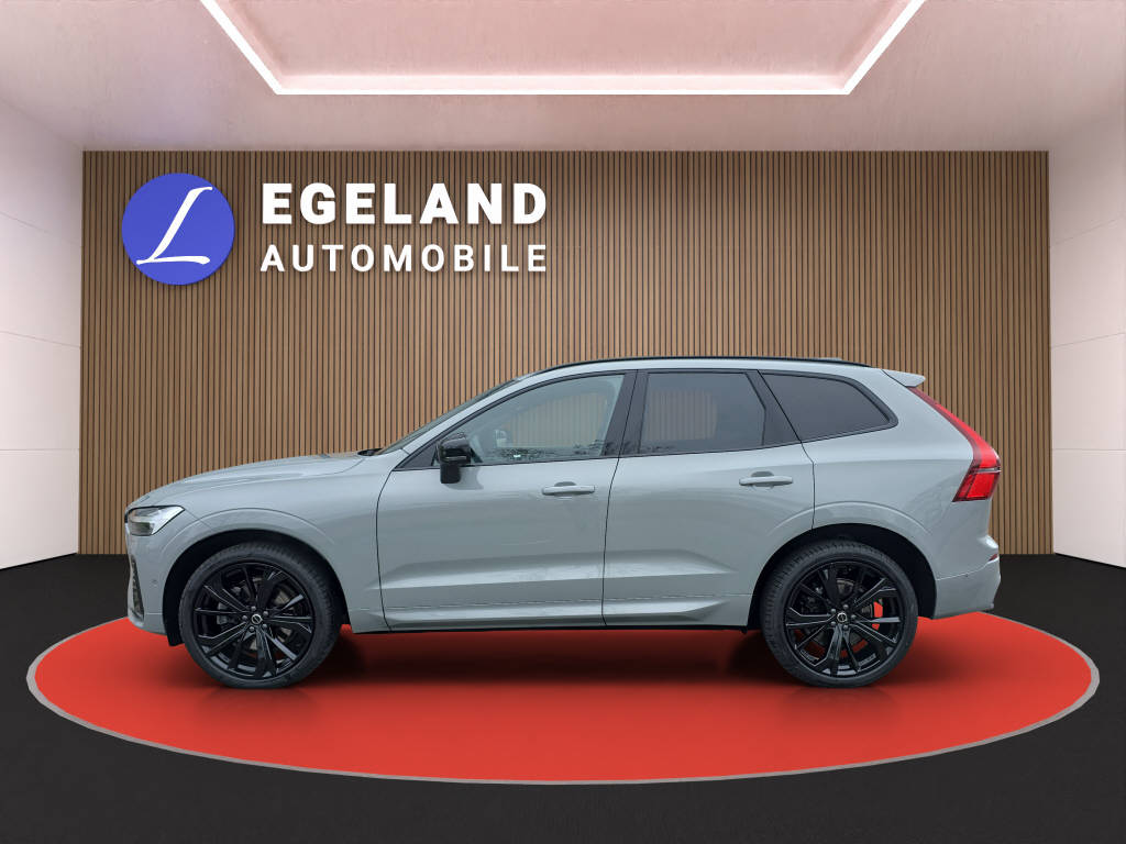VOLVO XC60 2.0 B5 MH Plus Black Edition AWD-image-6