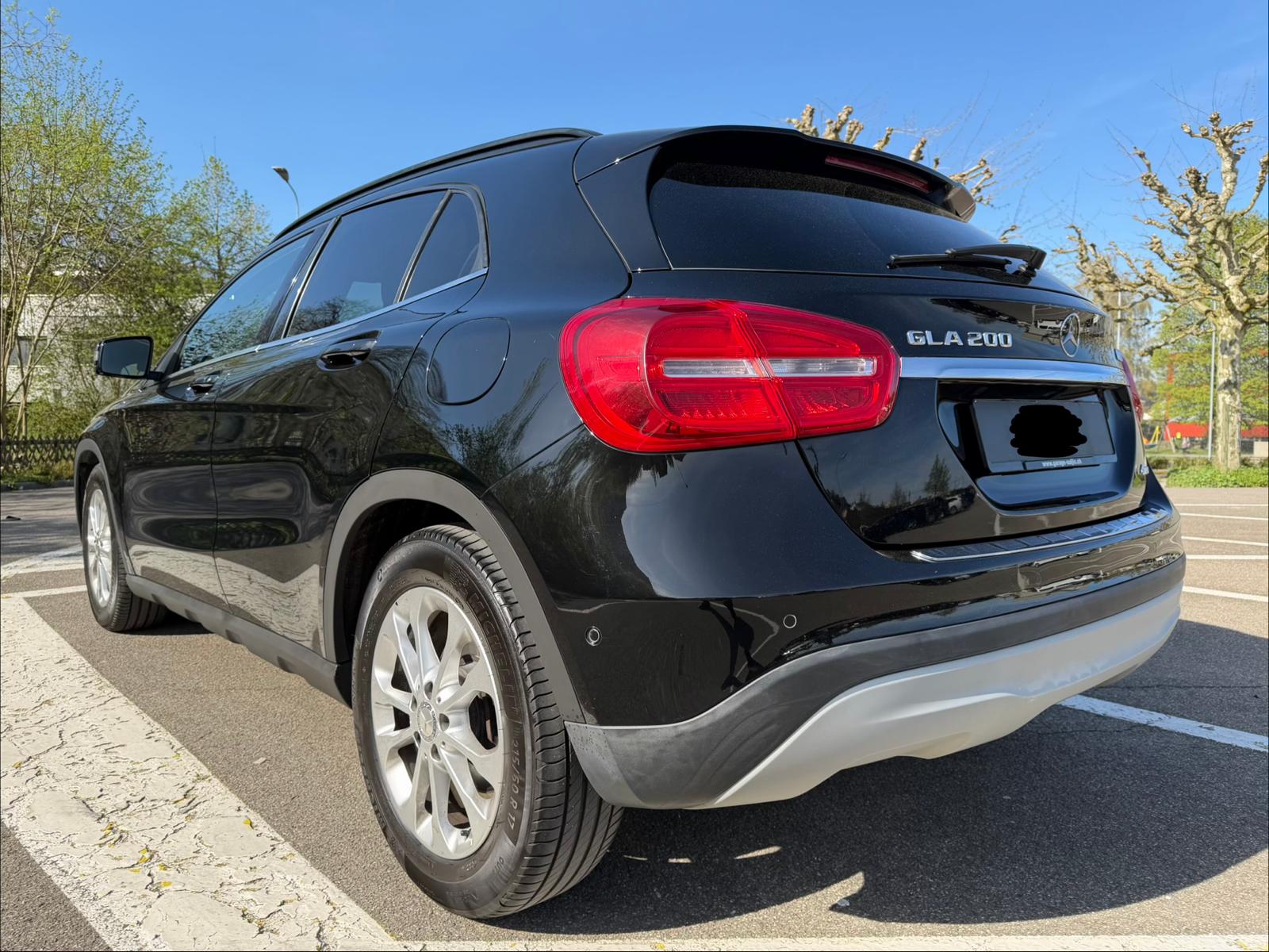 MERCEDES-BENZ GLA 200 CDI 4Matic 7G-DCT-image-10