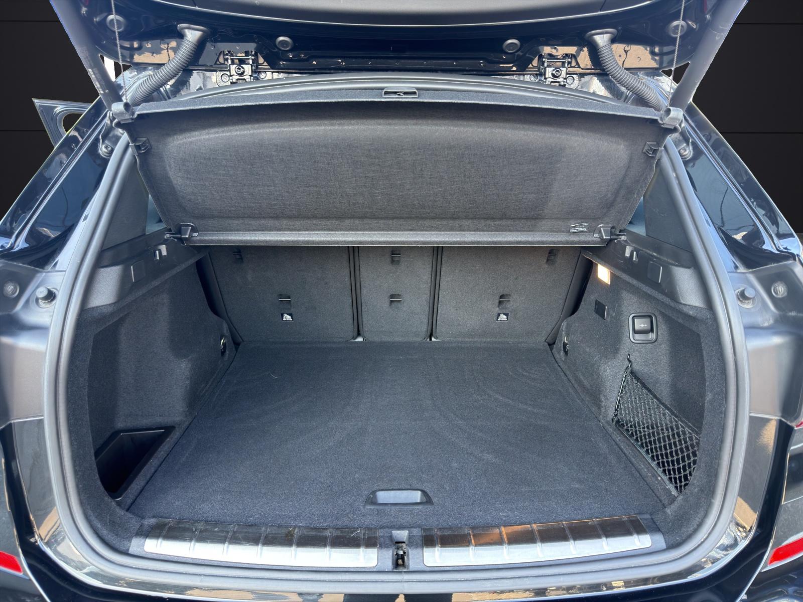 BMW X1 25e xDrive-image-16