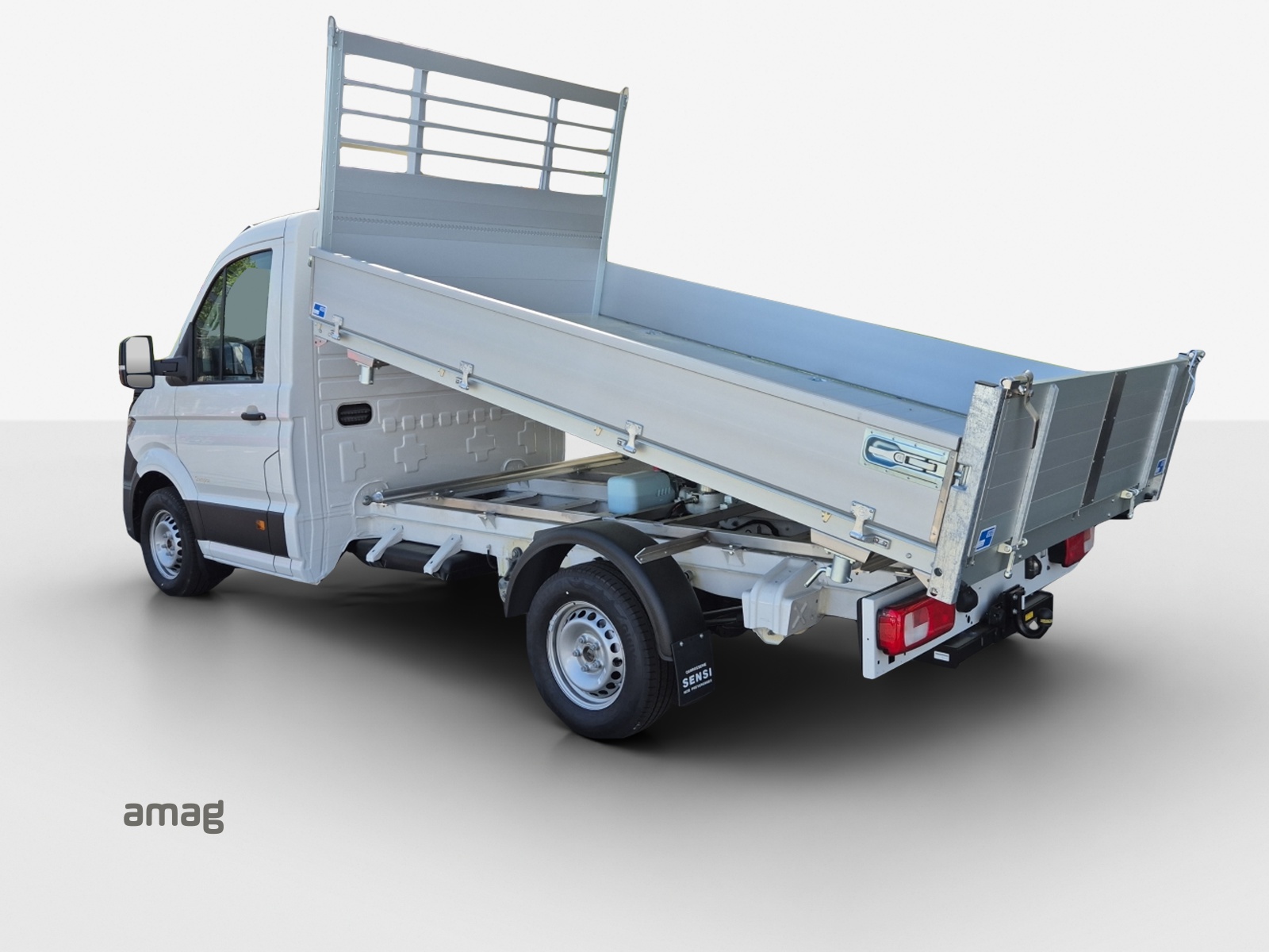 VW Crafter 35 2.0 TDI Kipp./Prits./Koffer+Heb. Champion HD L3 A-image-11