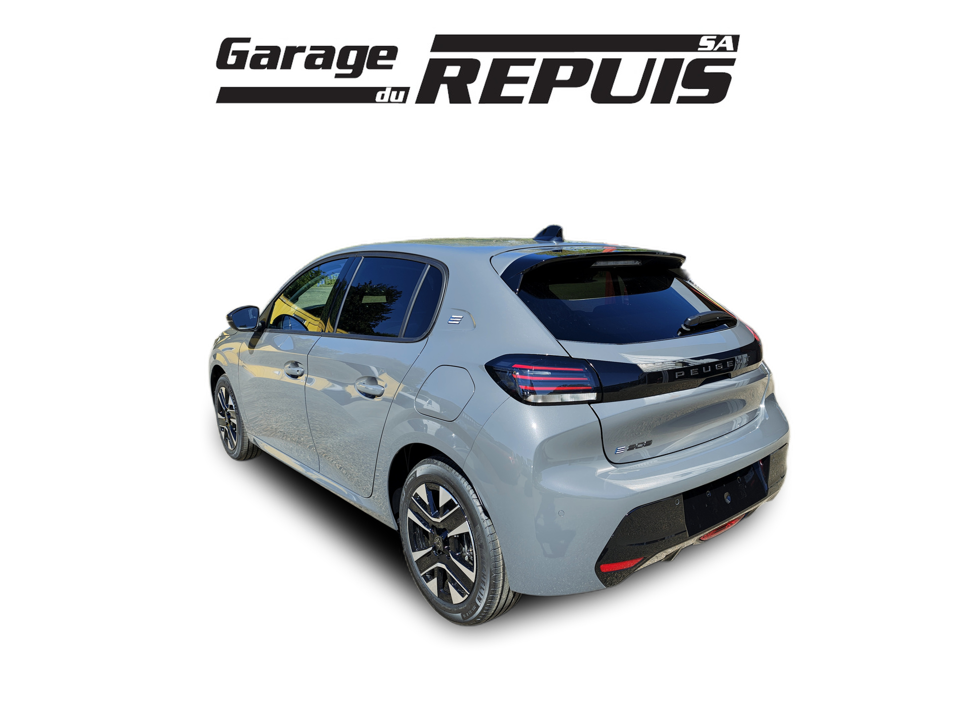 PEUGEOT 208 e-Allure-showroom-element-1