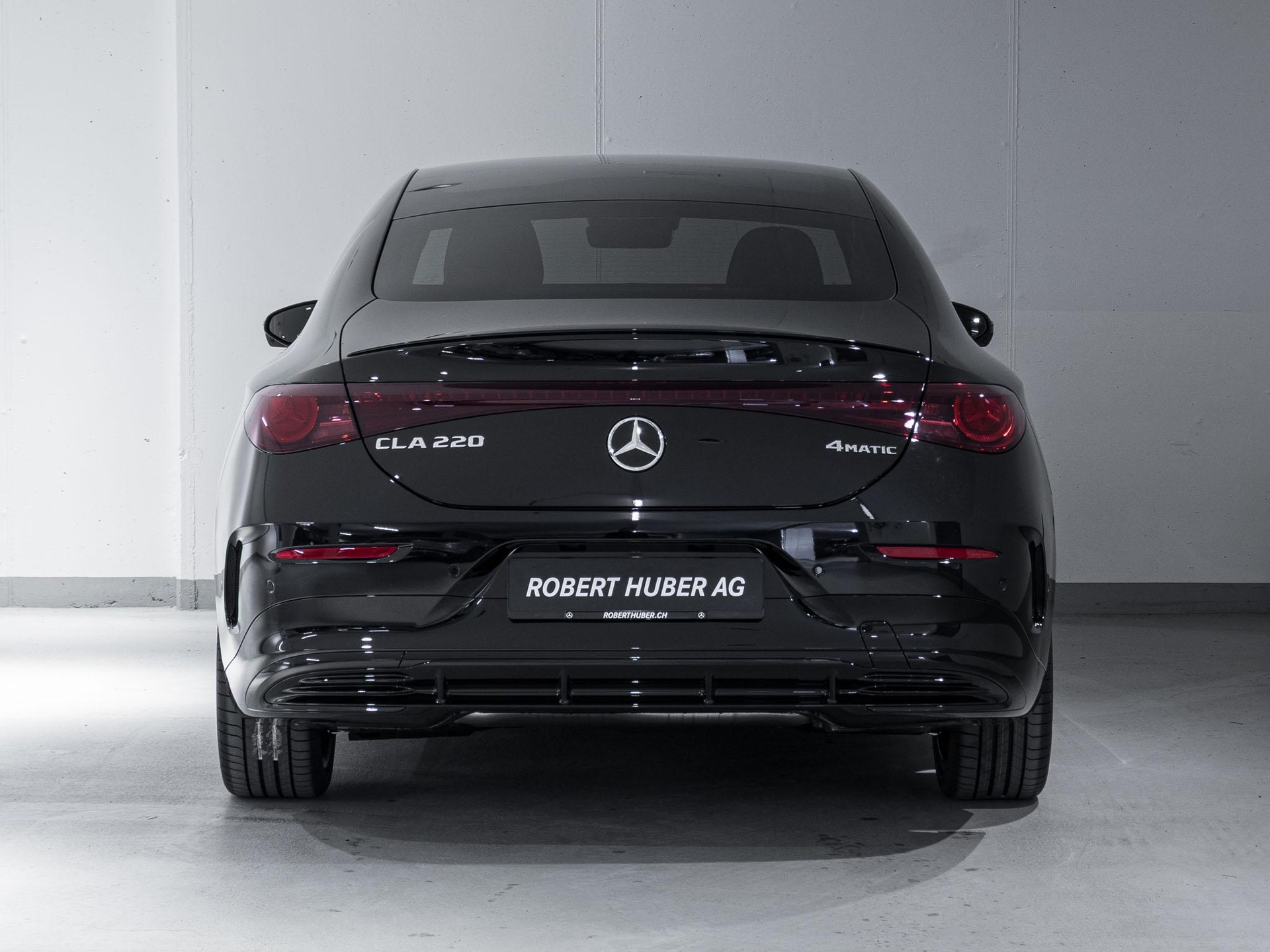 MERCEDES-BENZ CLA 220 4MATIC-image-5