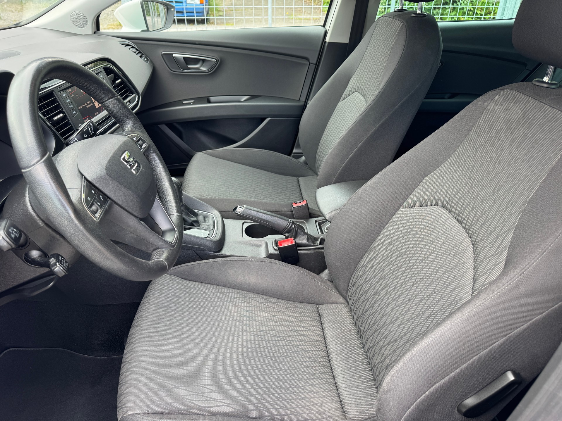 SEAT Leon 2.0 TDI Style DSG-image-5